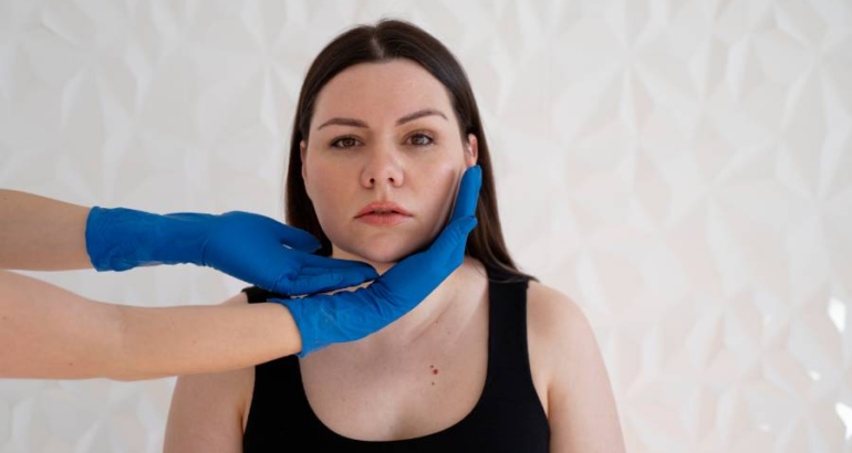 Deep Plane Face Lifting in Istanbul: Why This Technique Delivers More Natural Results