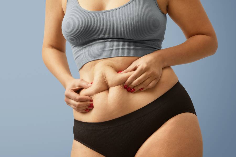 How Surgeons Create a Natural Waistline During Tummy Tuck Surgery